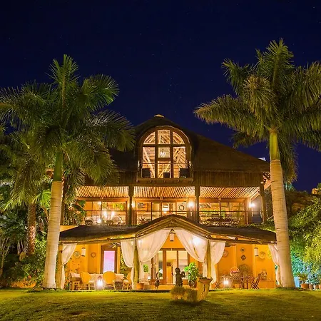 Indonesian Suites Tropical Garden