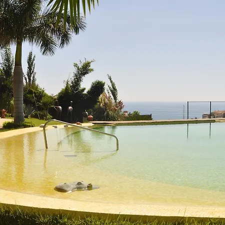 Indonesian Suites Tropical Garden Villa Malaga